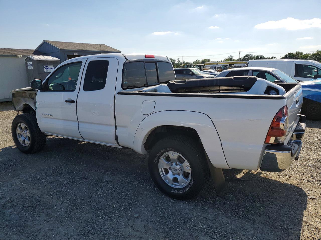 Toyota Tacoma Prerunner Access Cab