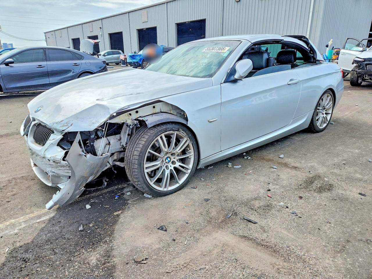 Salvage BMW 3 Series Image