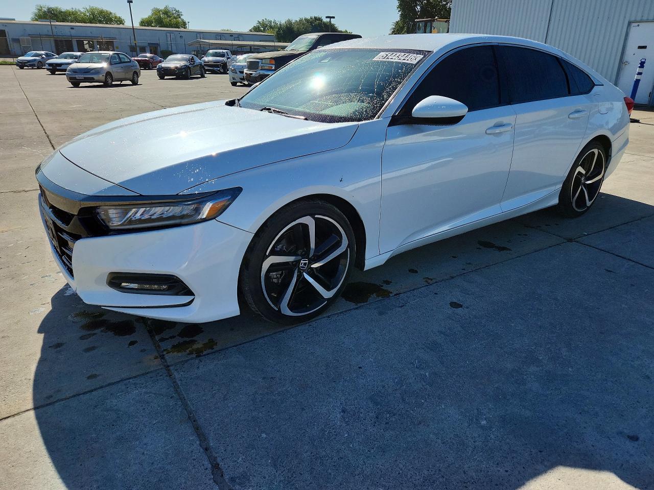 Salvage Honda Accord Image