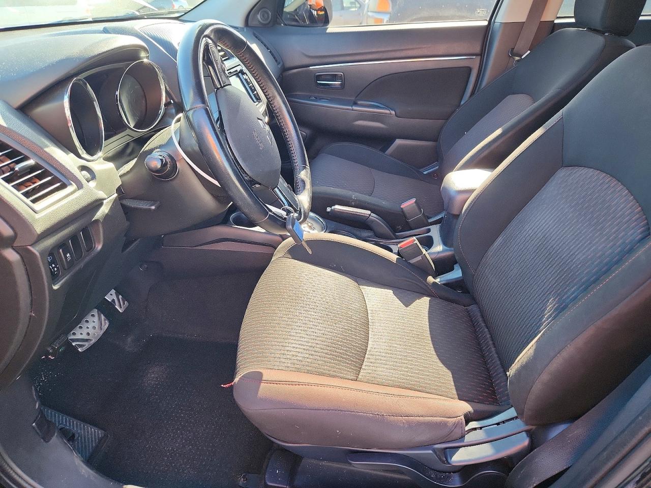 Mitsubishi Outlander Es