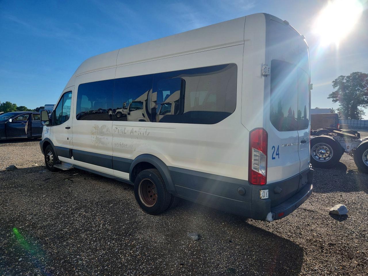 Ford Transit T-250