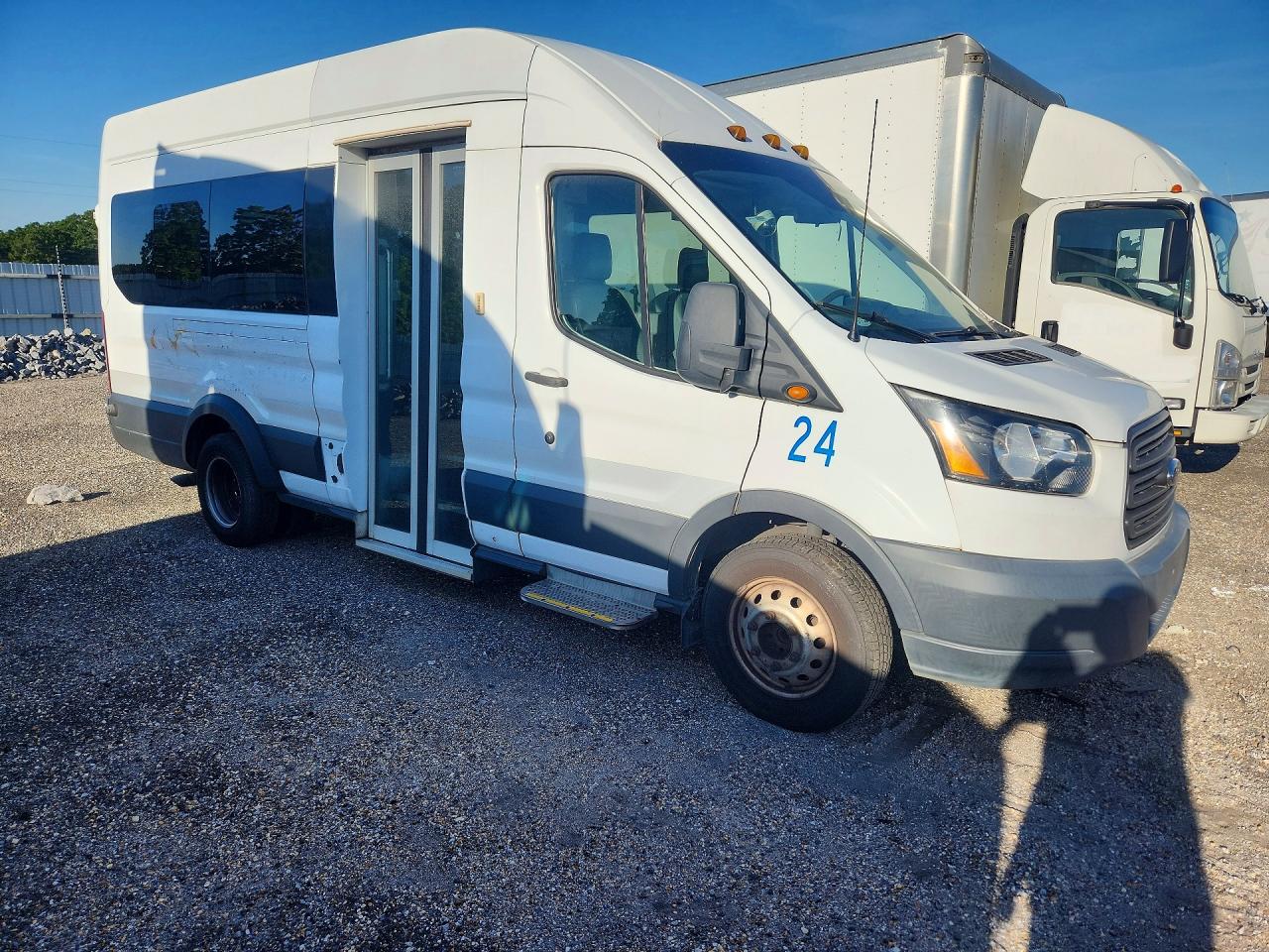 Ford Transit T-250