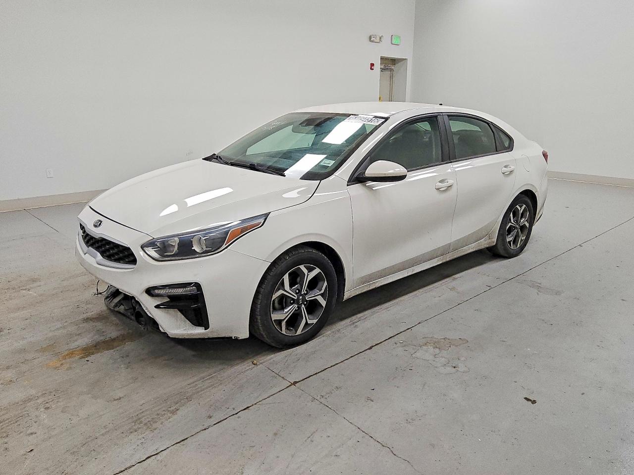 Salvage Kia Forte Image
