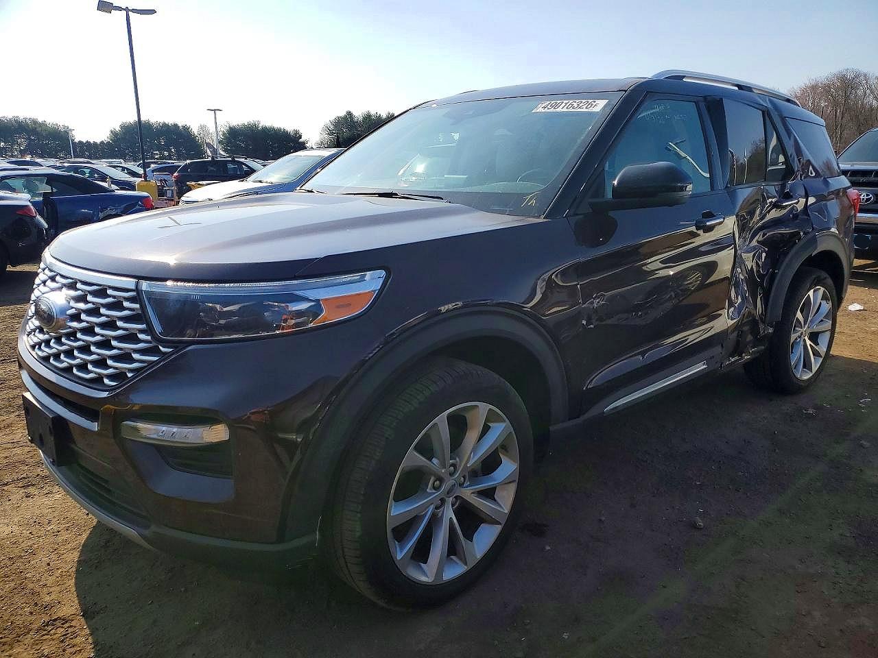 Salvage Ford Explorer Image
