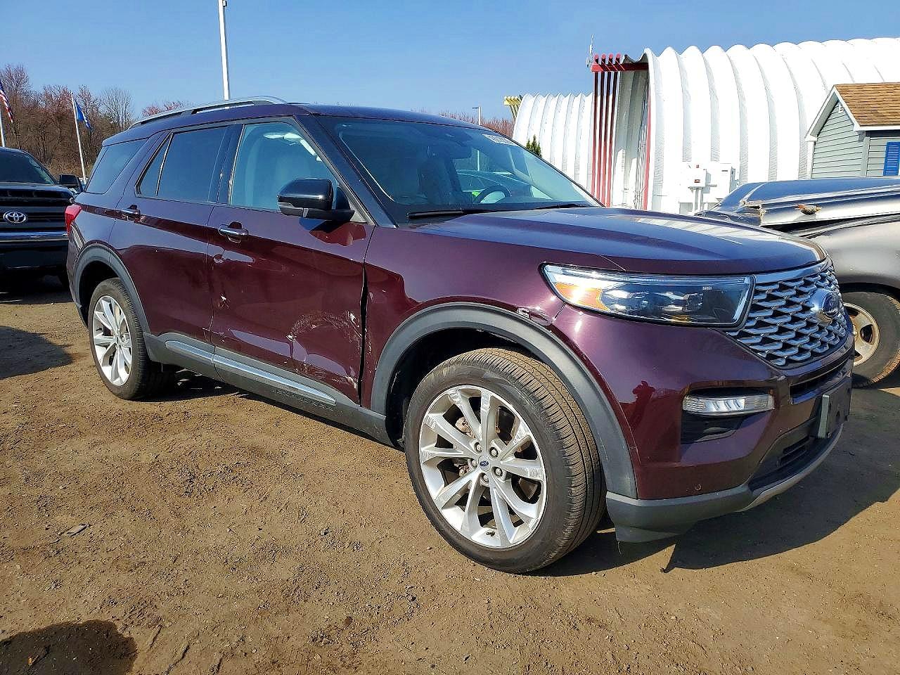 Ford Explorer Platinum