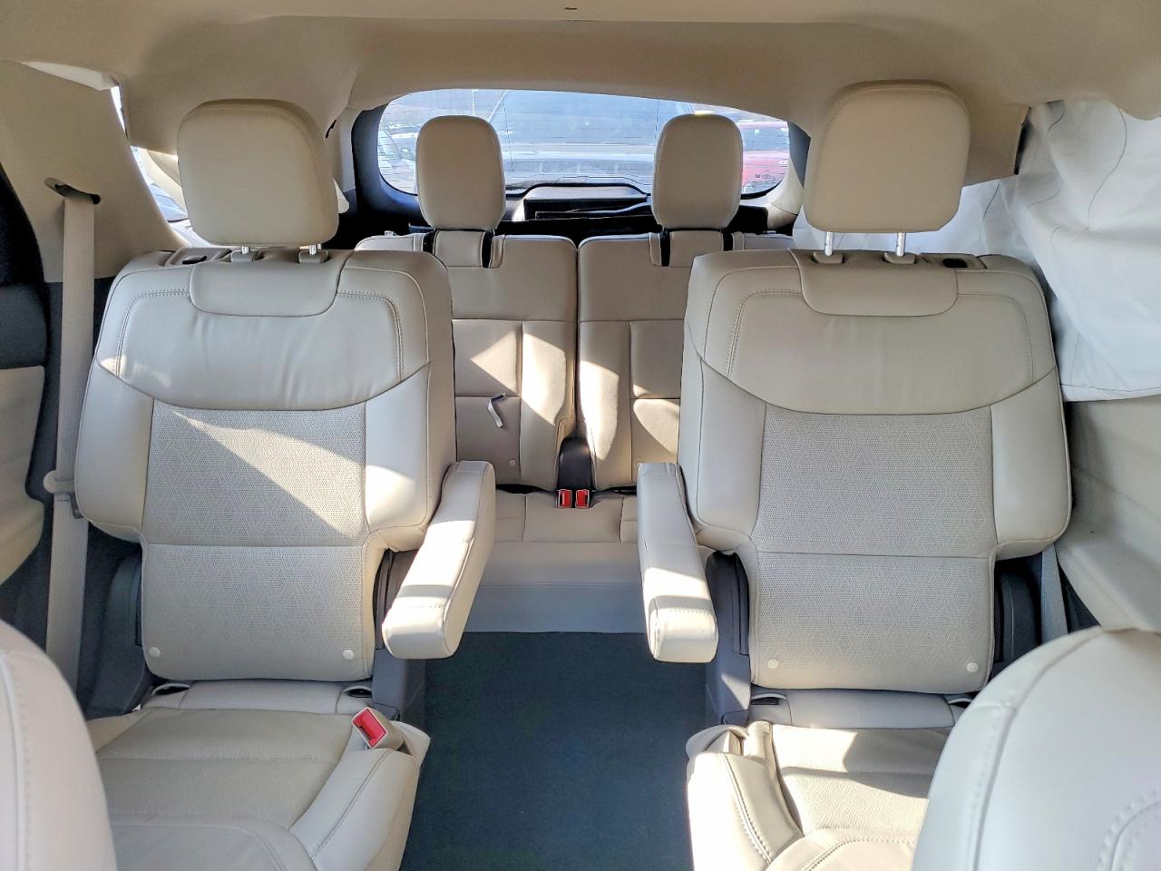 Ford Explorer Platinum