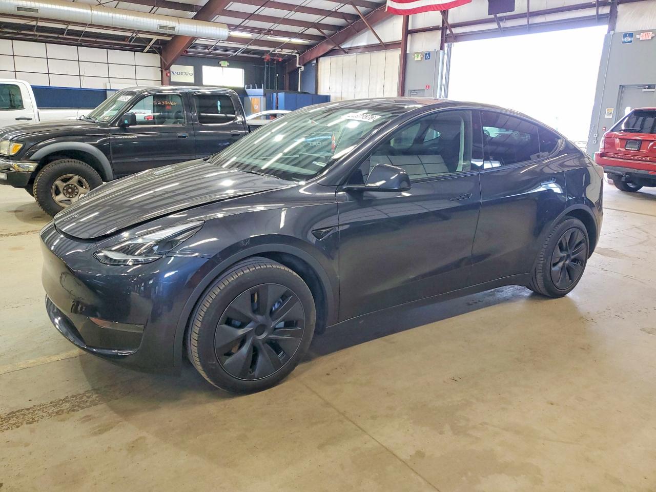 Salvage Tesla Model Y Image