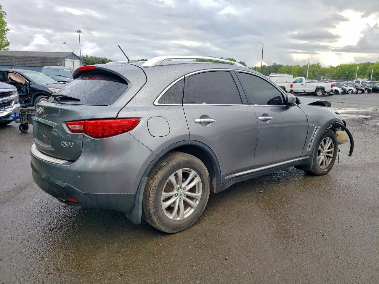INFINITI Qx Base