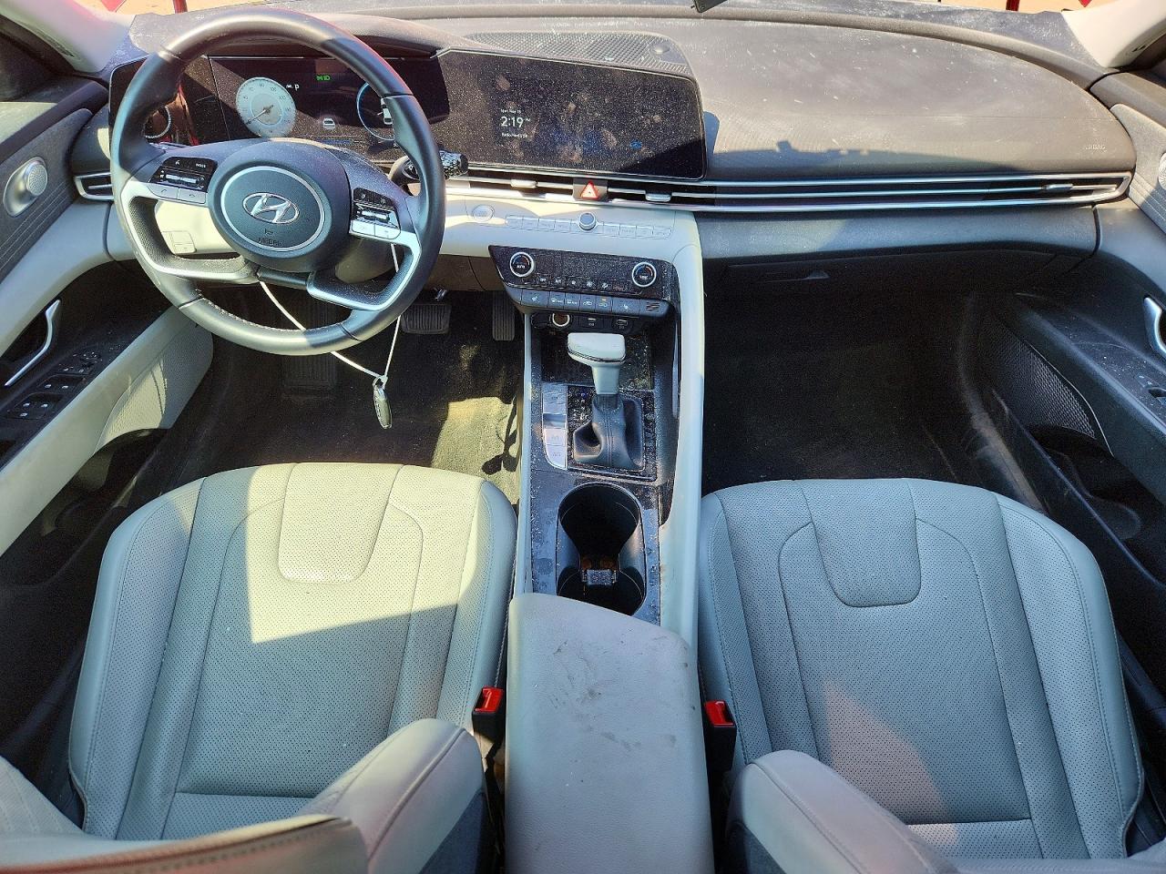 Hyundai ELANTRA Limited