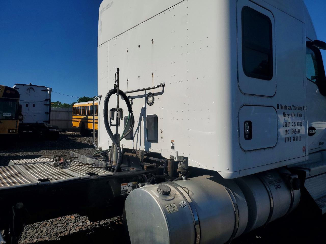Kenworth Tractor