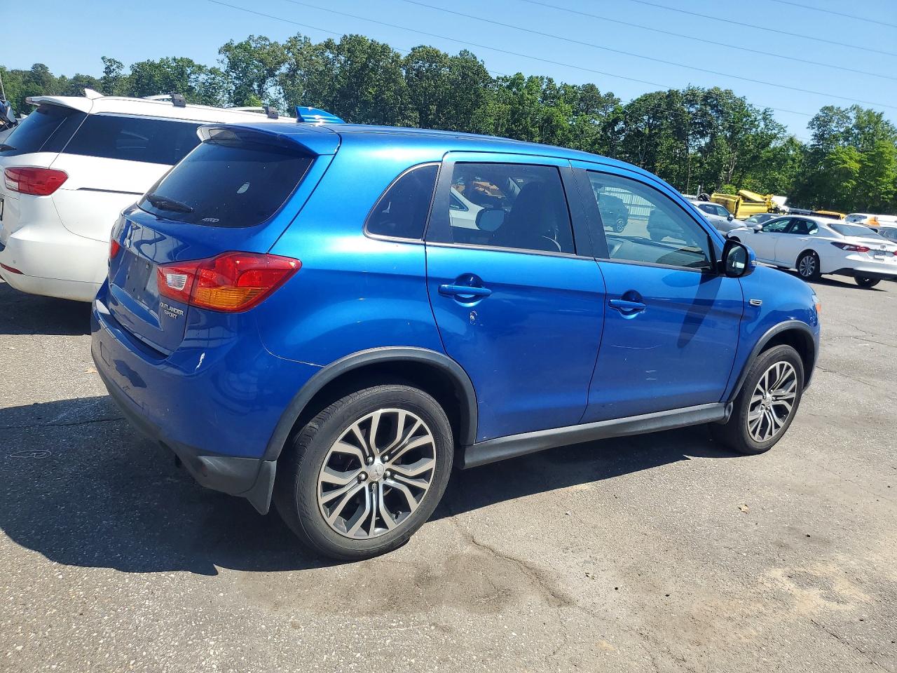 Mitsubishi Outlander Es