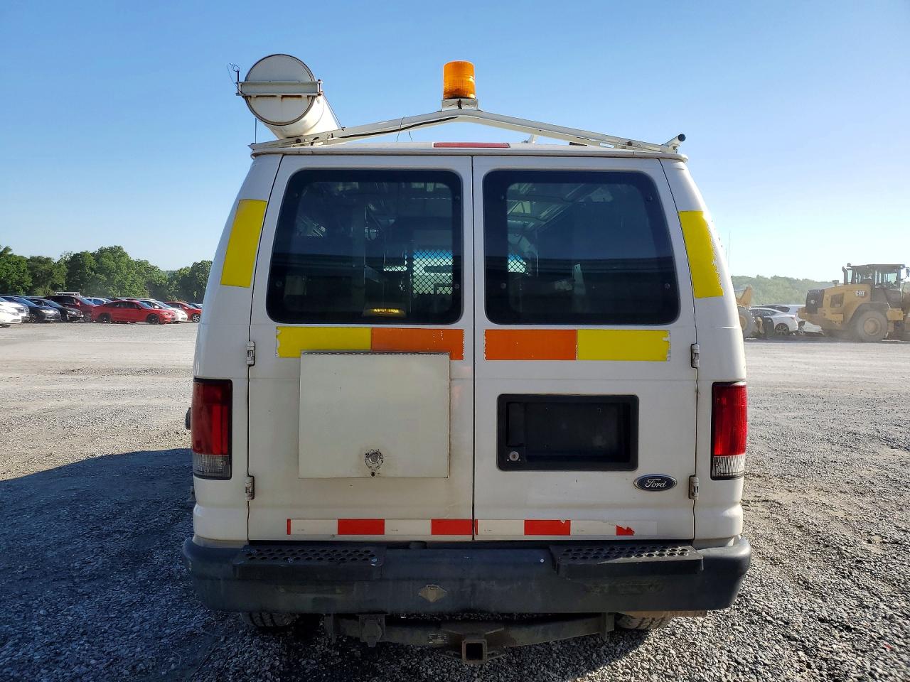 Ford Econoline E350 Super Duty Van