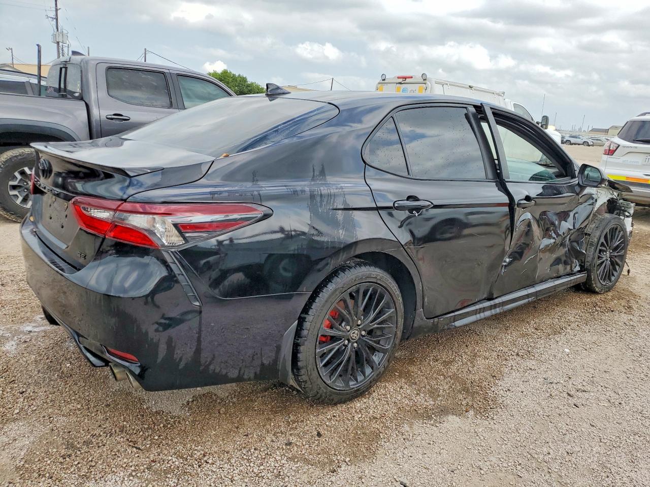 Toyota Camry Se Nightshade
