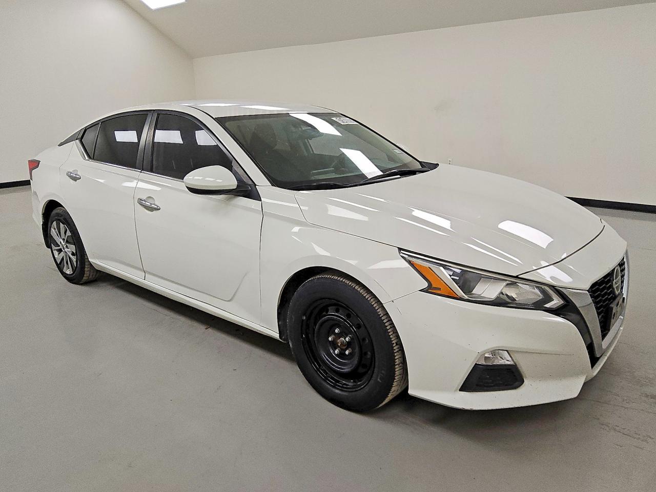 Nissan Altima S