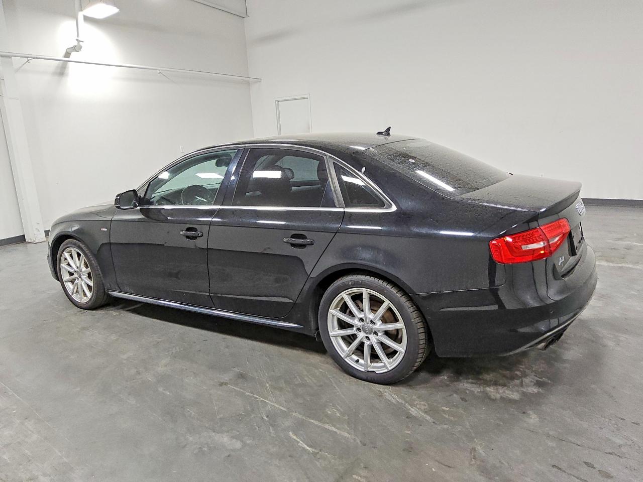 Audi A4 Premium Plus S-line