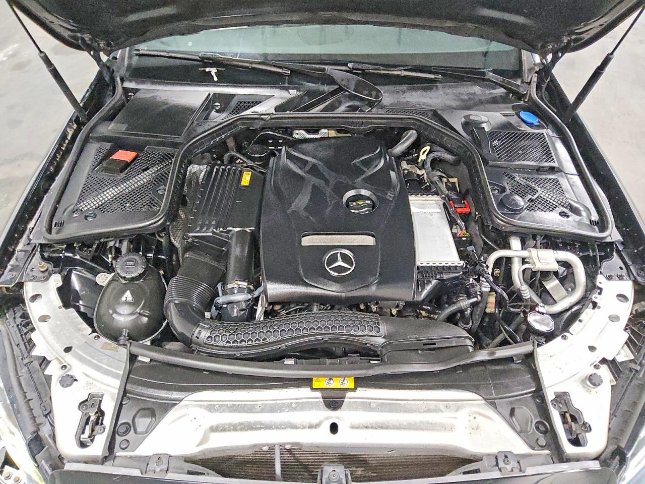 Mercedes-Benz C-Class 300 4matic