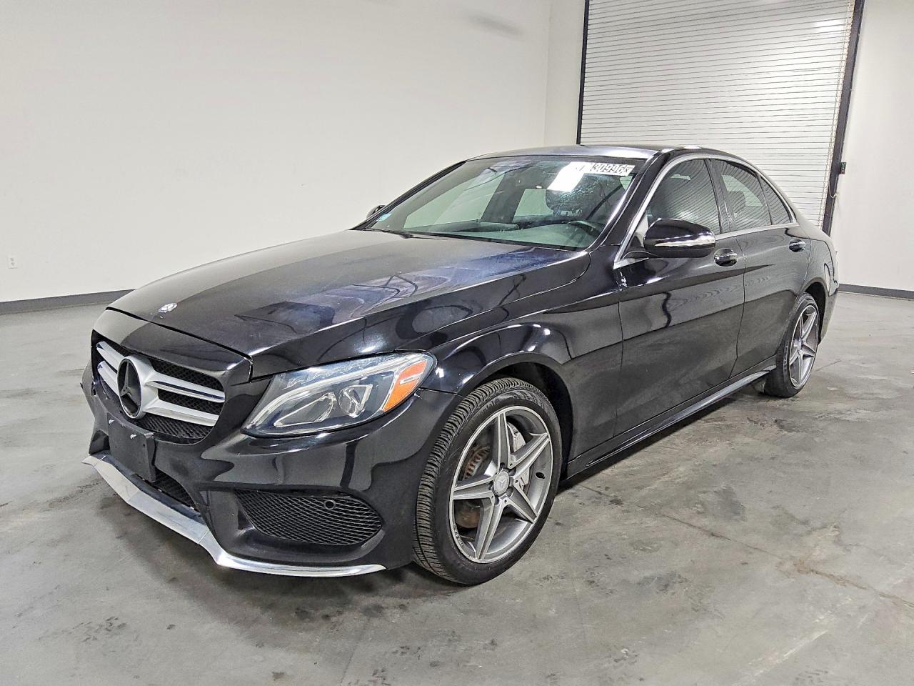 Salvage Mercedes-Benz C-Class Image