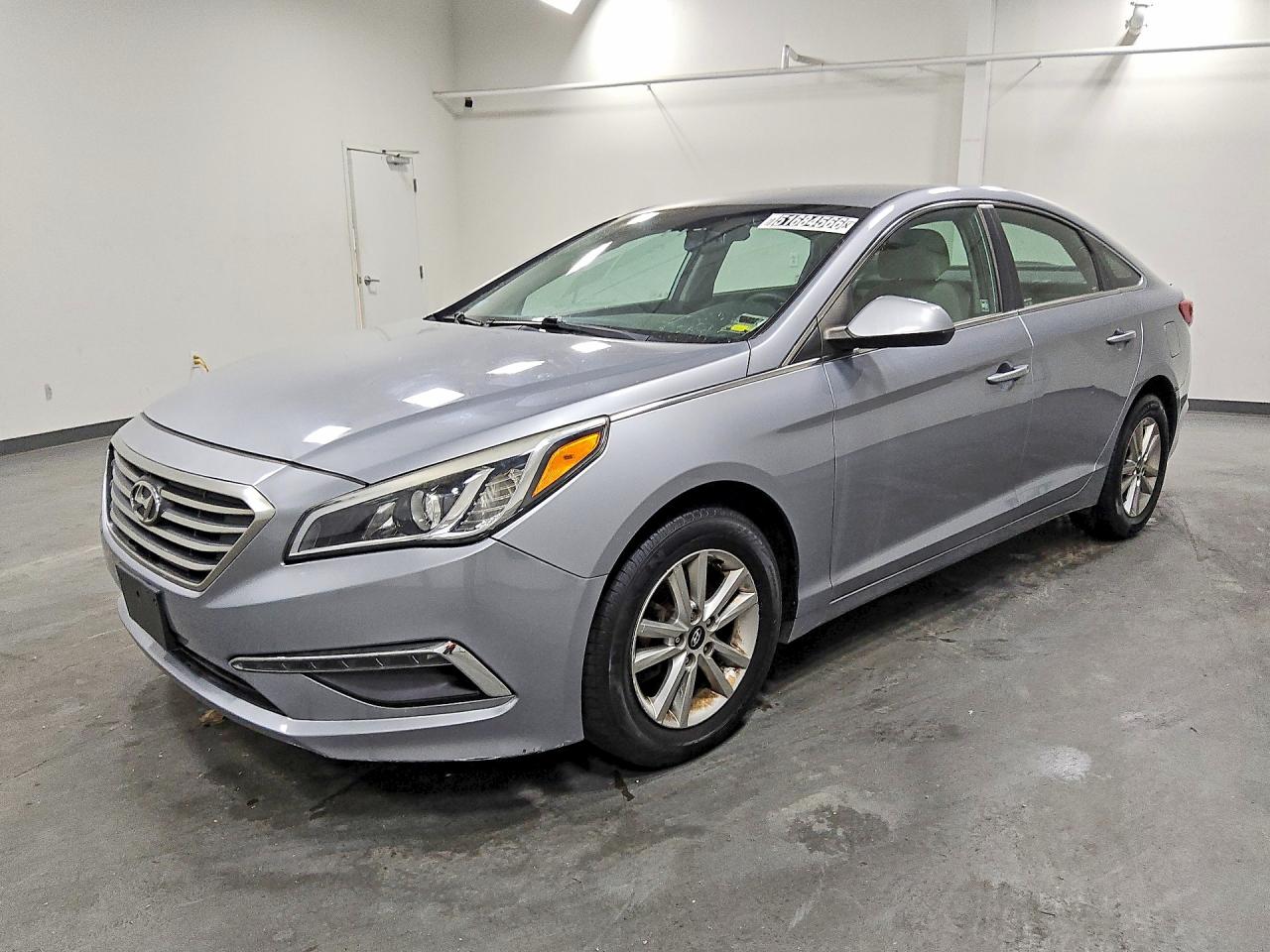 Salvage Hyundai SONATA Image