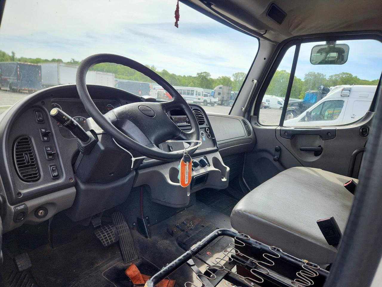 Freightliner M2