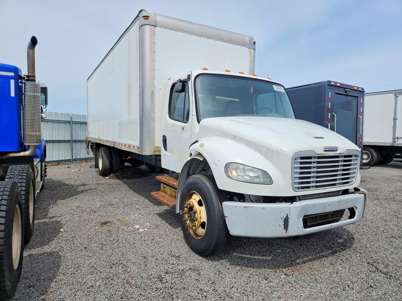 Freightliner M2