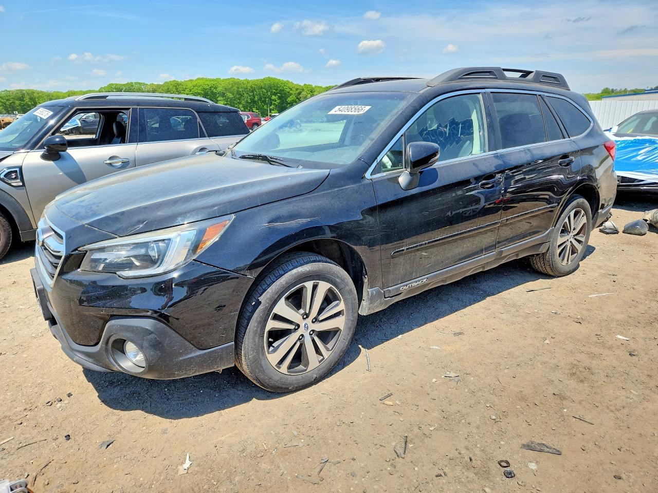 Salvage Subaru Outback Image