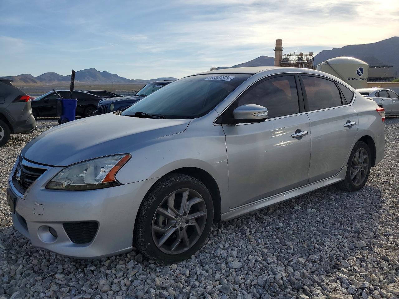 Salvage Nissan Sentra Image