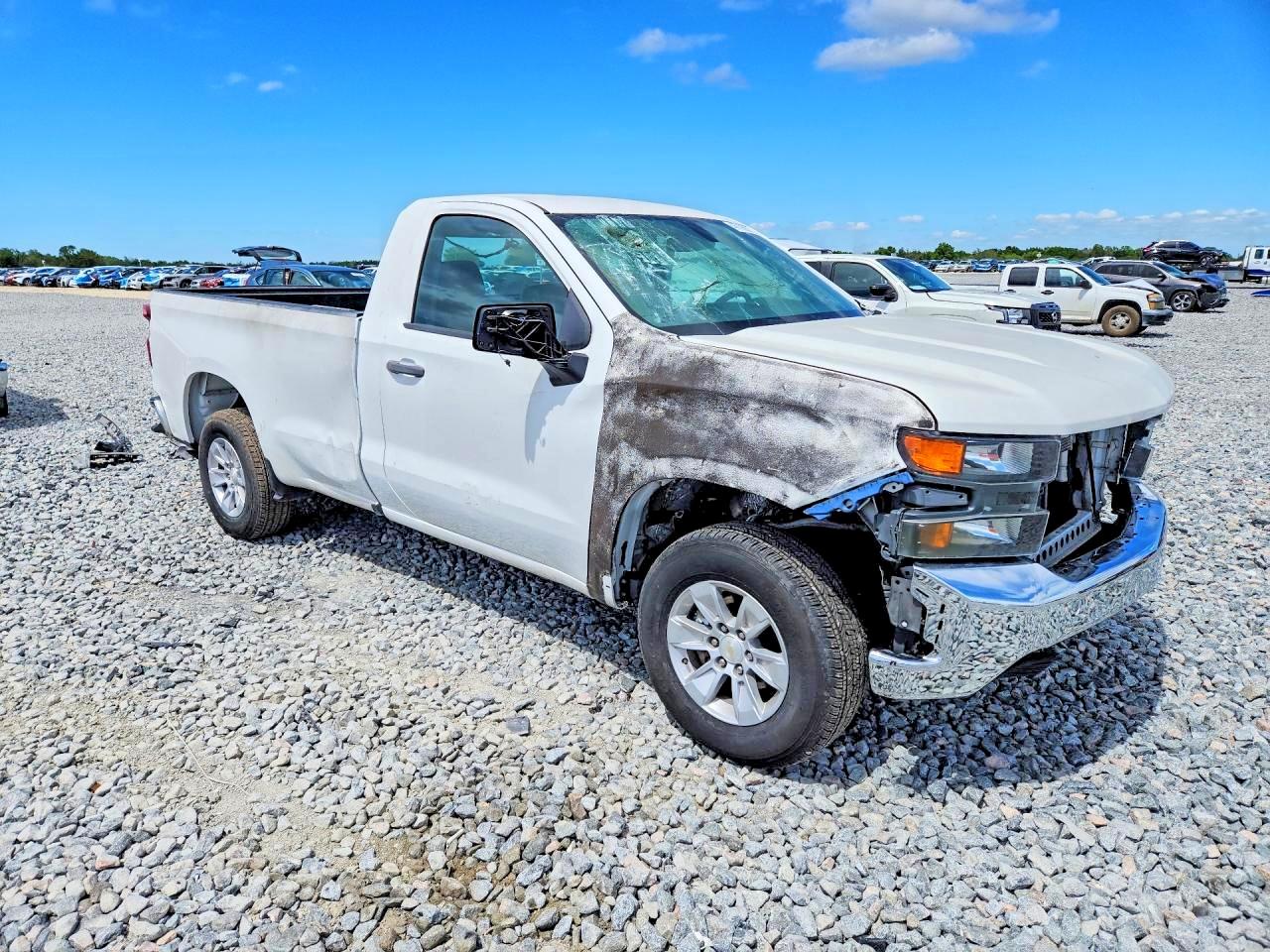 Chevrolet Silverado C1500