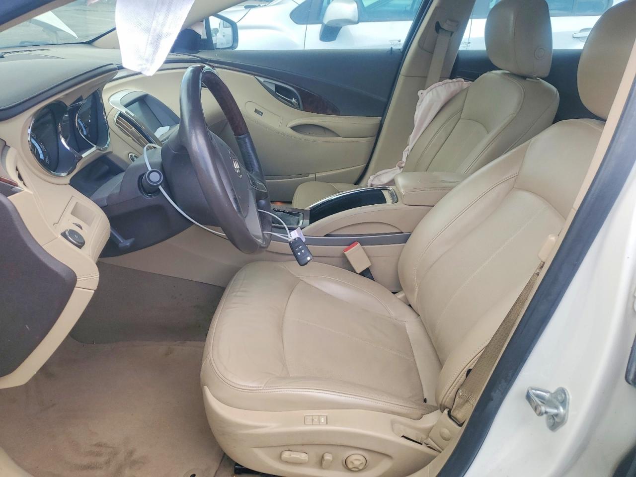 Buick LaCrosse Premium