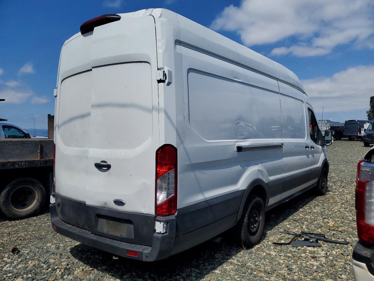Ford Transit T-350