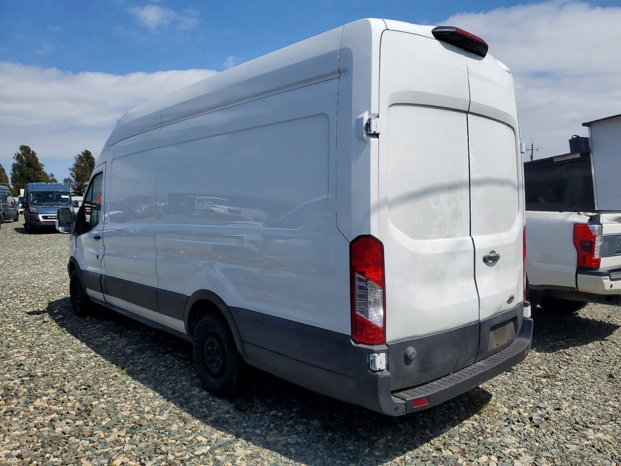 Ford Transit T-350