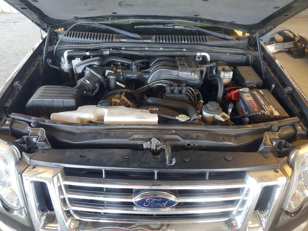 Ford Explorer Eddie Bauer