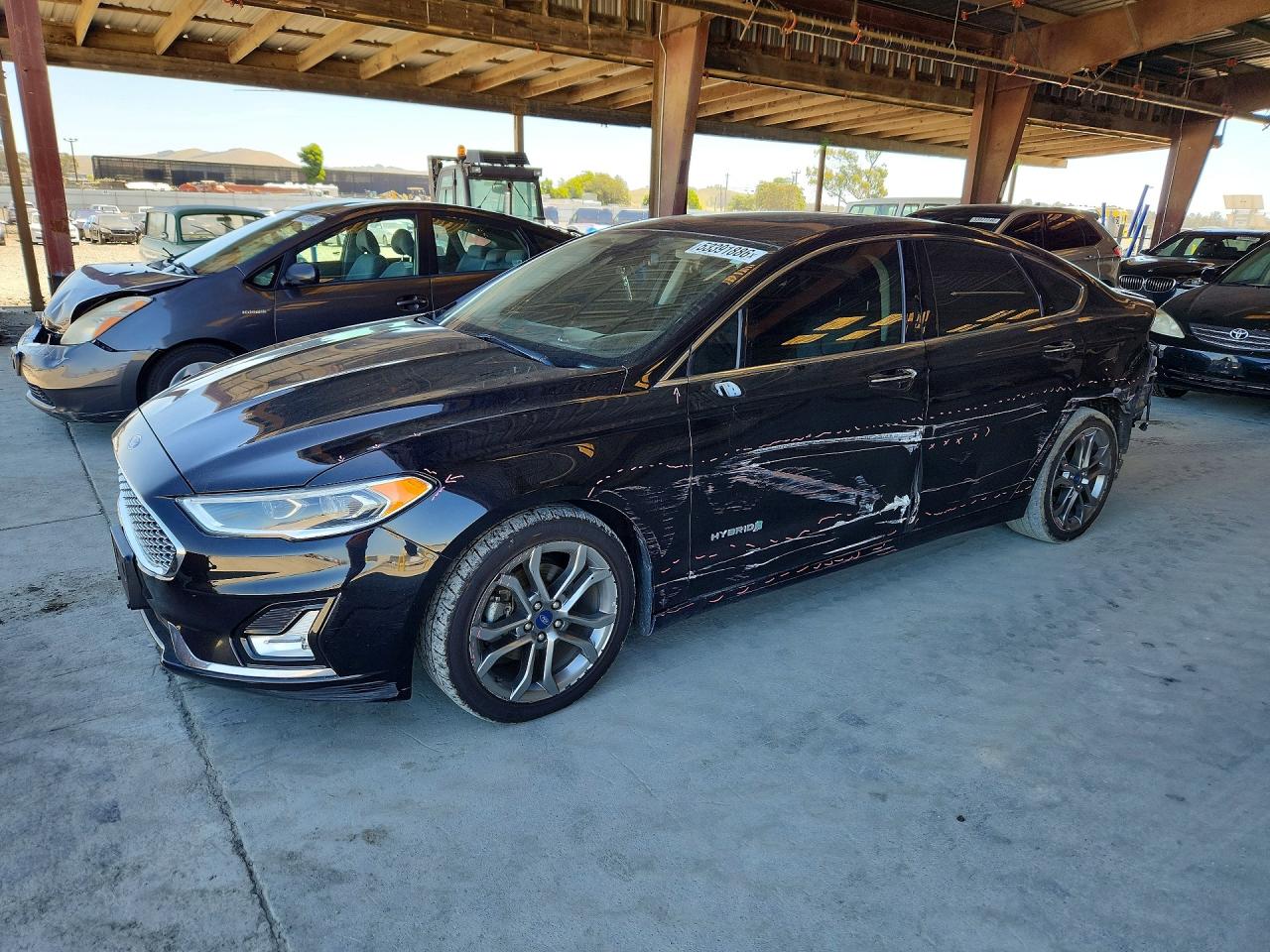 Salvage Ford Fusion Image