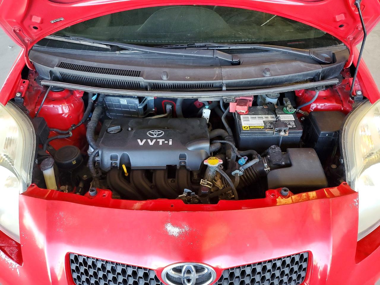 Toyota Yaris Base
