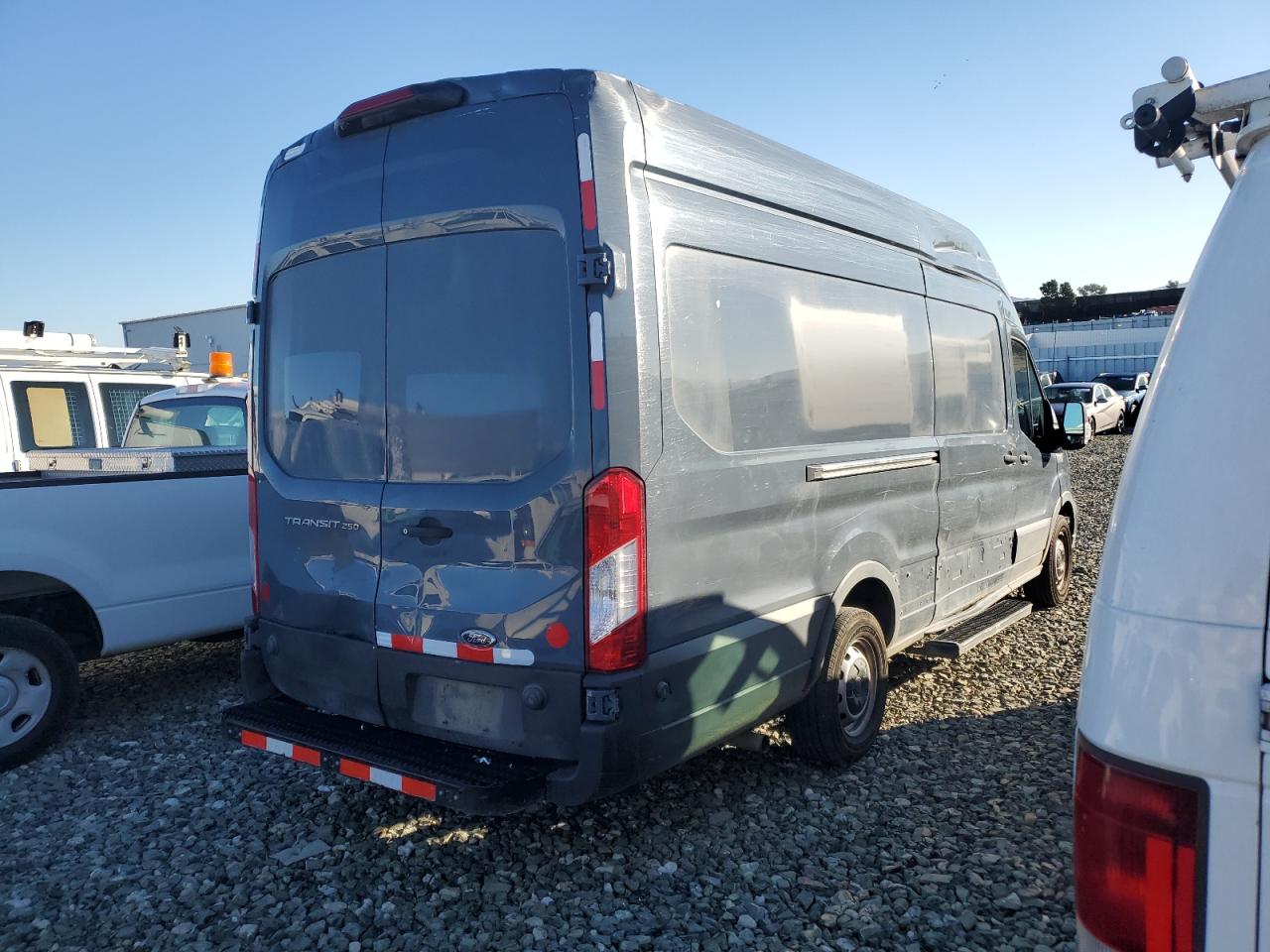 Ford Transit T-250