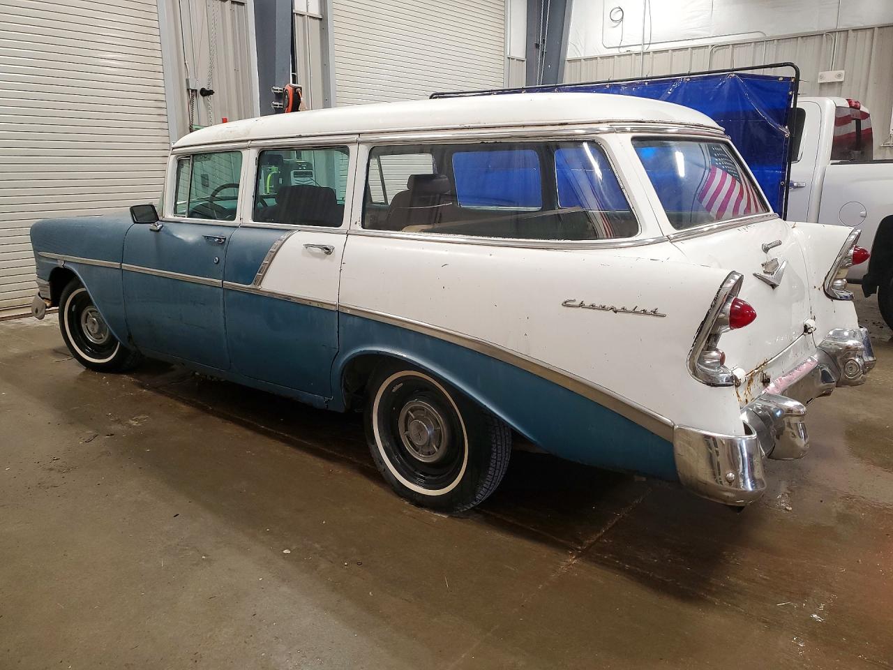 Chevrolet 210 4d Swg