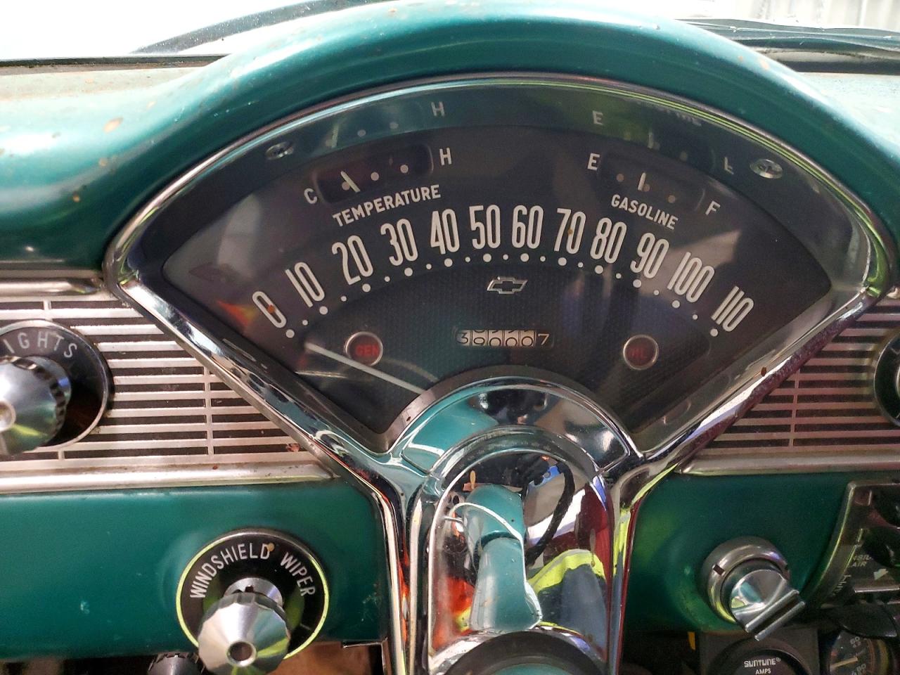 Chevrolet 210 4d Swg