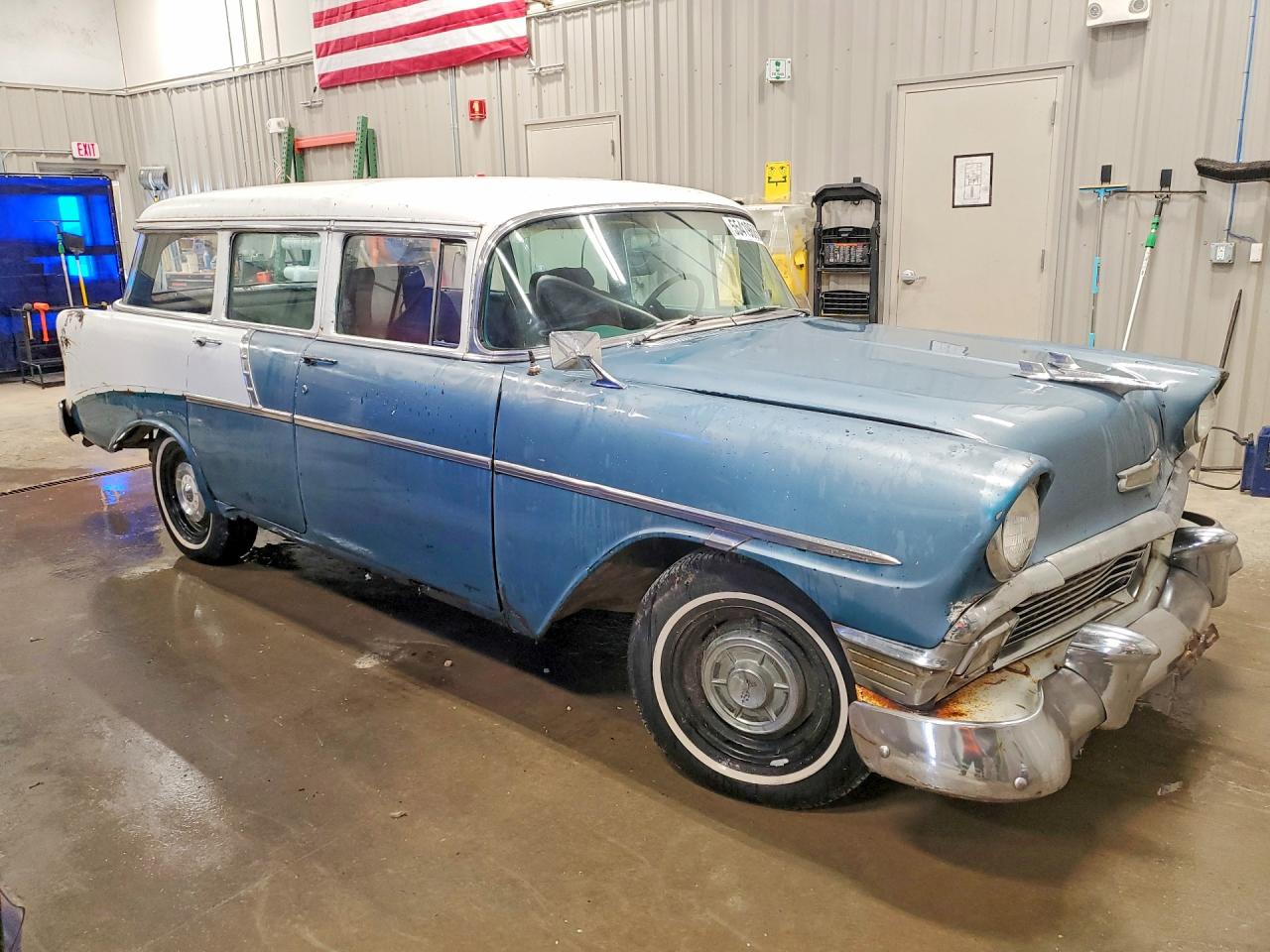 Chevrolet 210 4d Swg