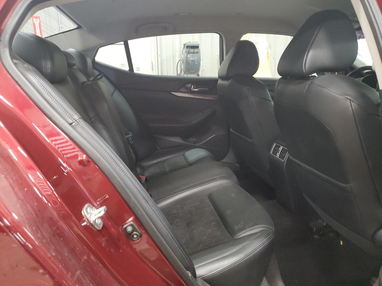 Nissan Maxima 3.5s