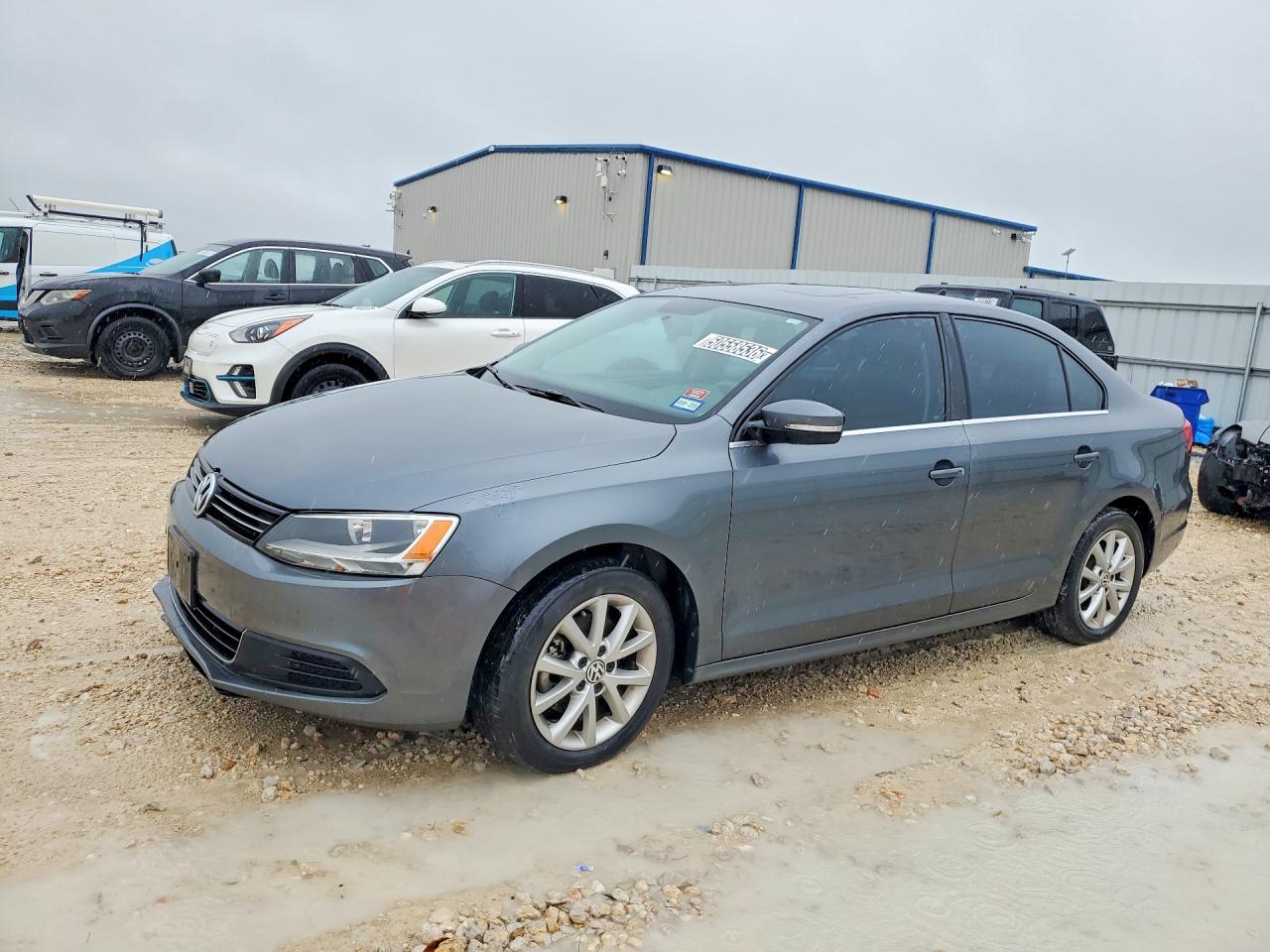 Salvage Volkswagen Jetta Image