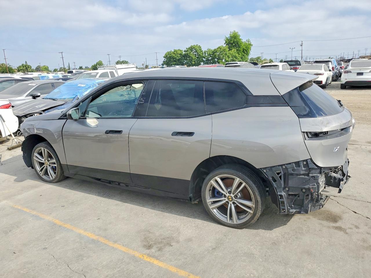 BMW iX Xdrive50
