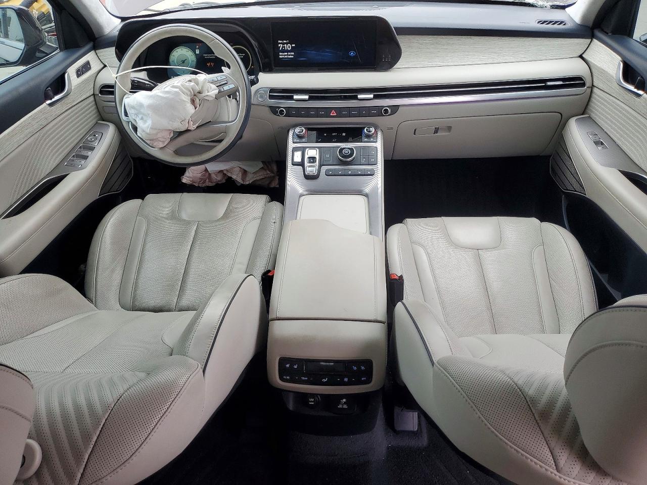Hyundai PALISADE Calligraphy