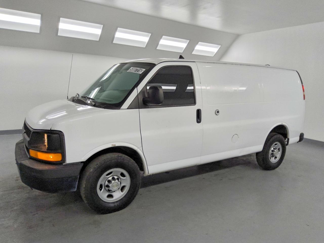 Salvage Chevrolet Express Image