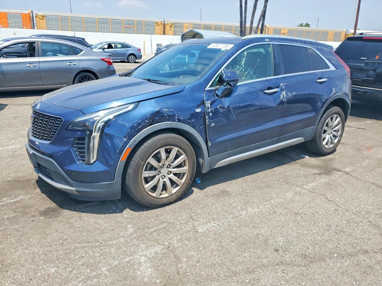 Salvage Cadillac XT4 Image