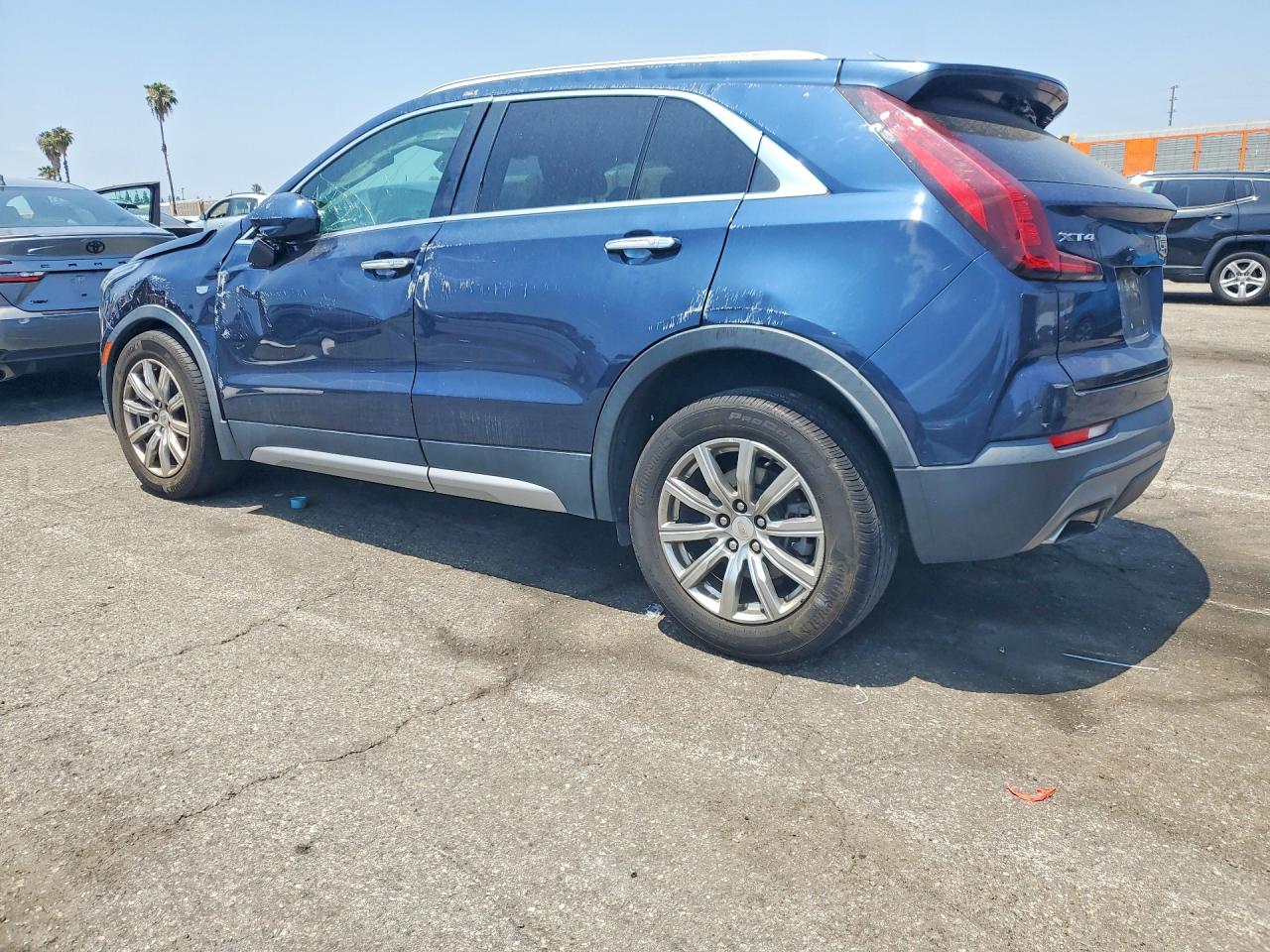Cadillac XT4 Premium Luxury