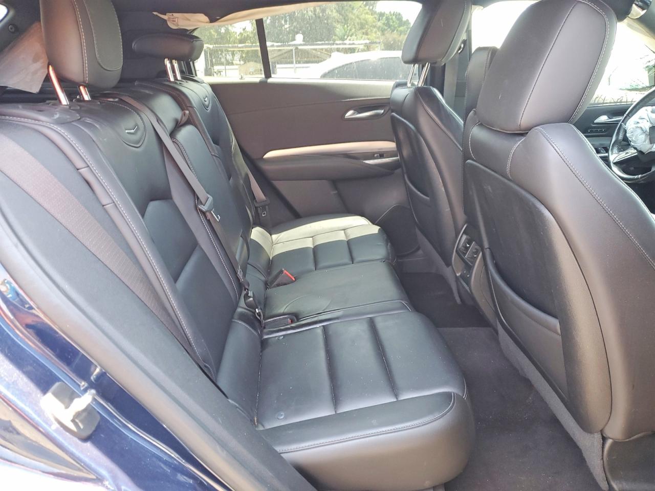 Cadillac XT4 Premium Luxury