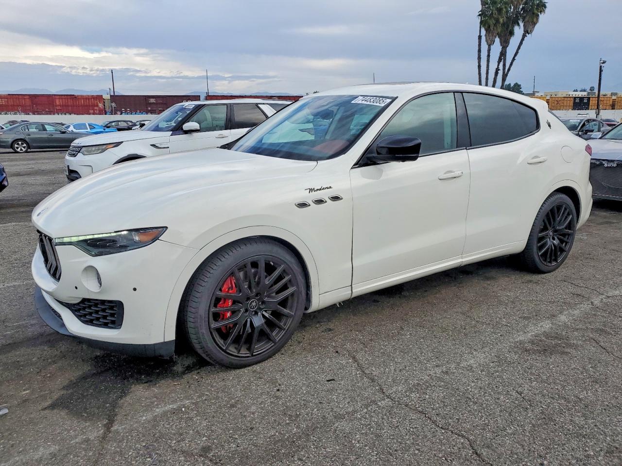 Salvage Maserati Levante Mo Image