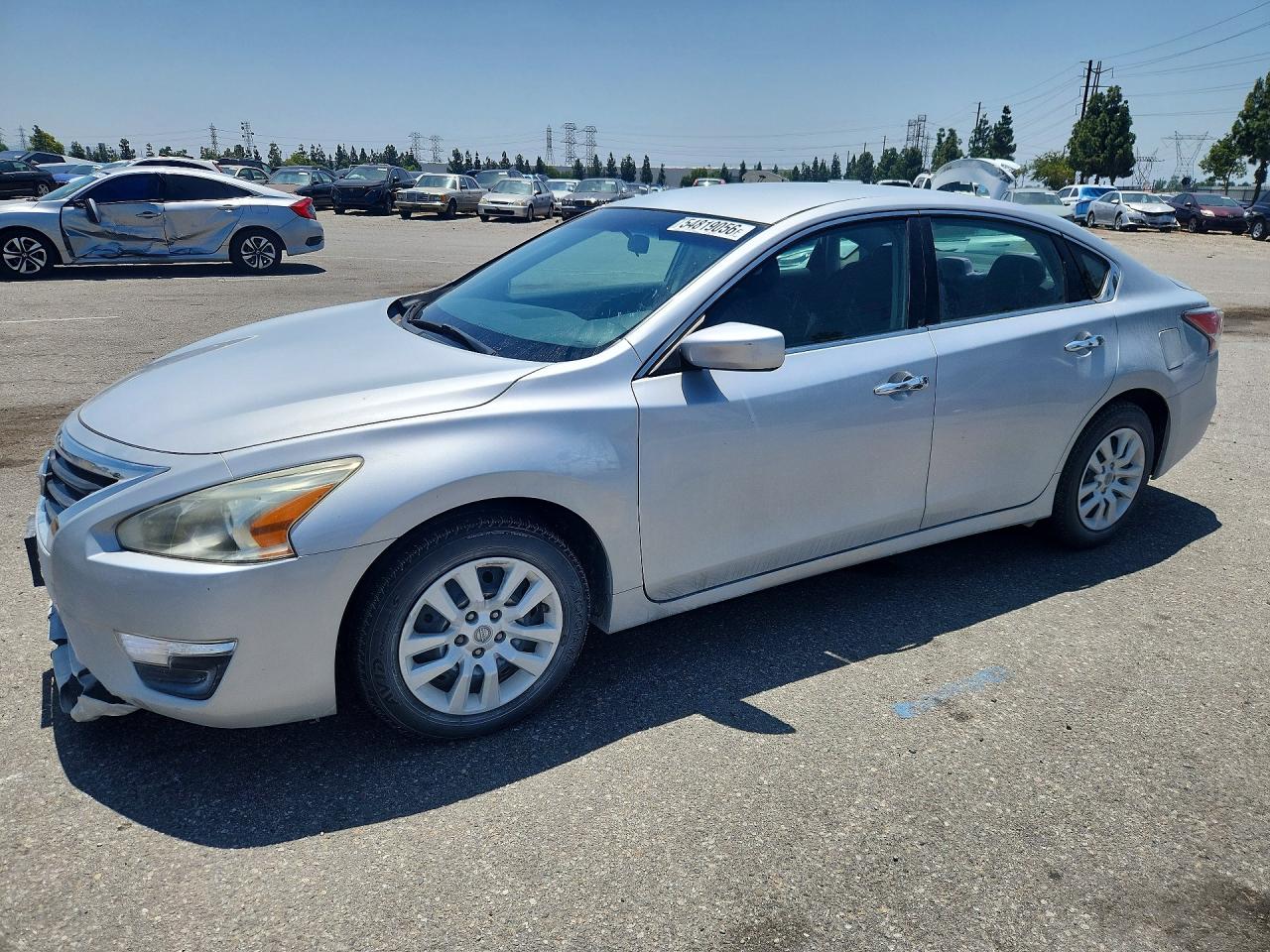 Salvage Nissan Altima Image