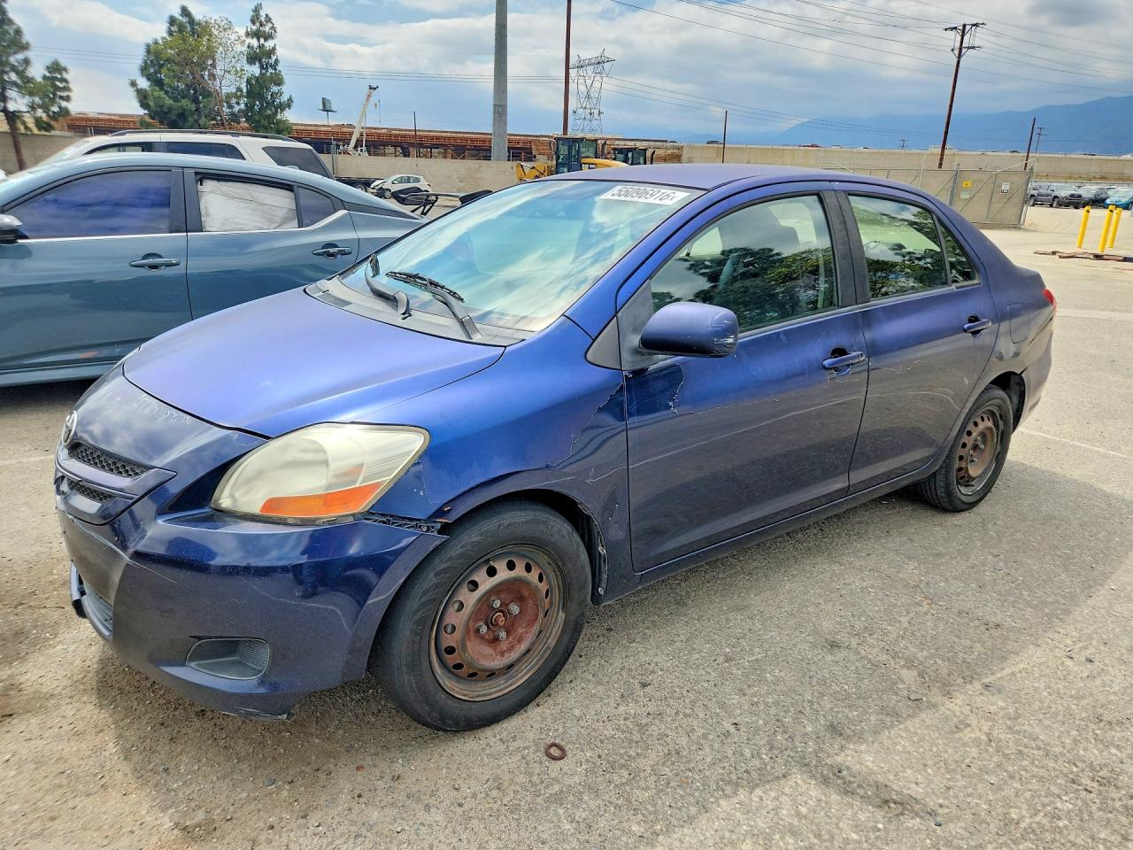 Salvage Toyota Yaris Image