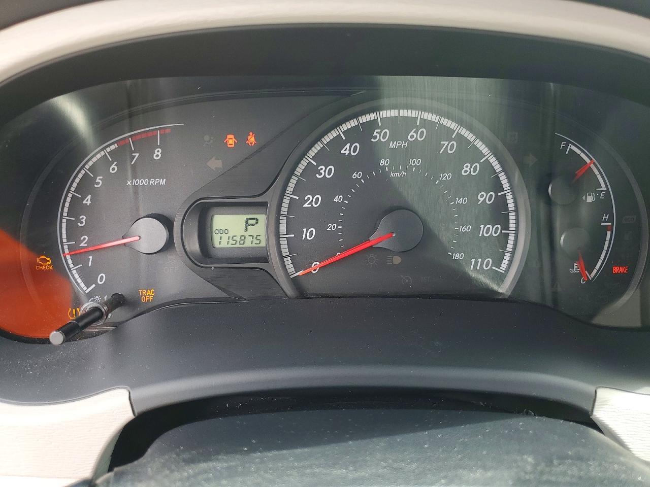 Toyota Sienna Le