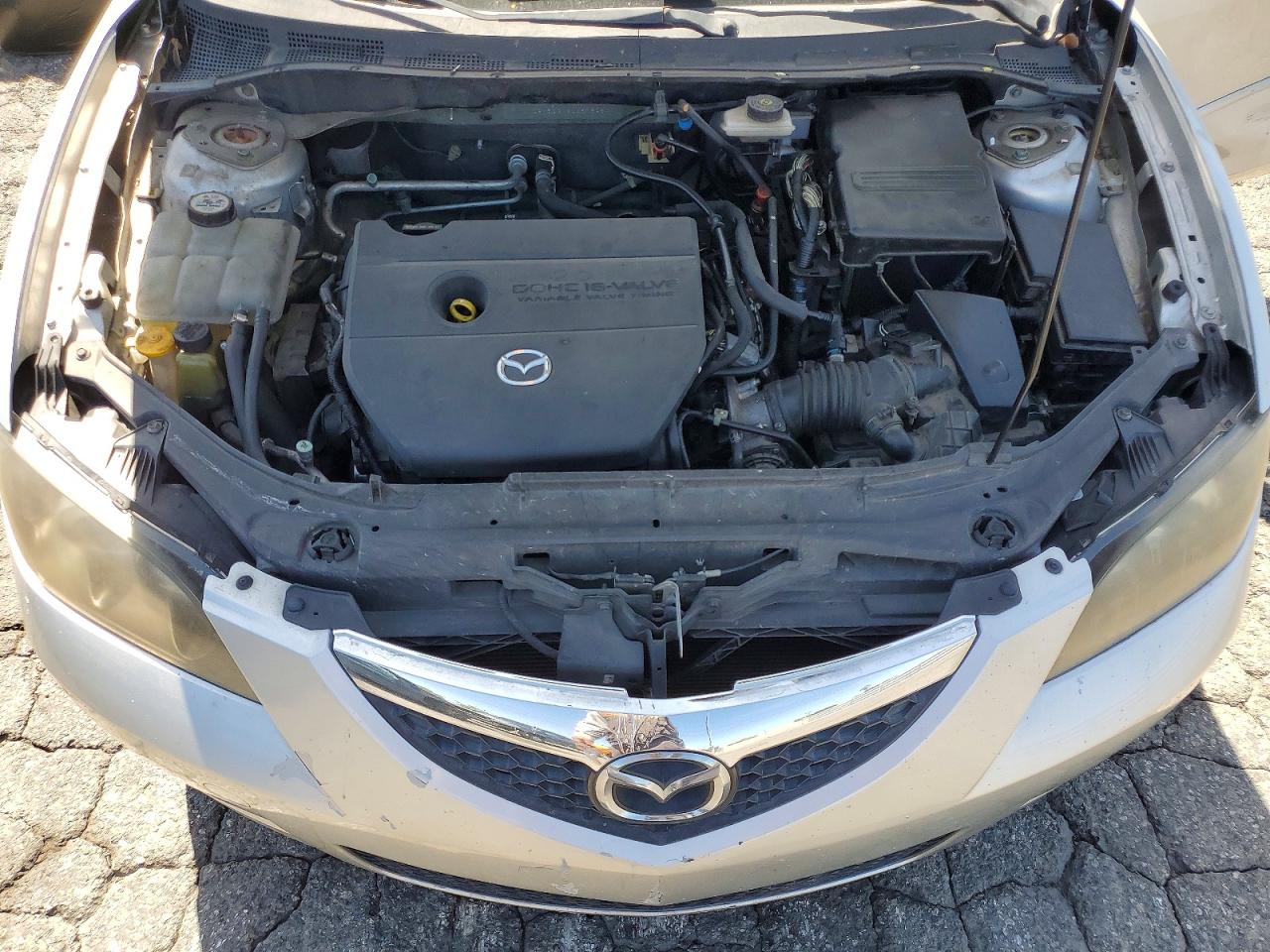Mazda 3 I
